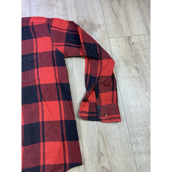 Campus Men's Large Long Sleeve Button Up Flannel Plaid Red Black Cotton‎ Flaws* - Picture 3 of 16